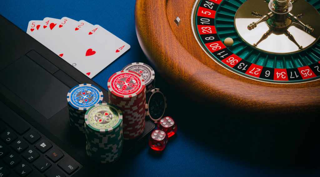 11 tips you need to know about before you play at online casino 63266 1 1024x569 - 11 tips you need to know about before you play at online casino